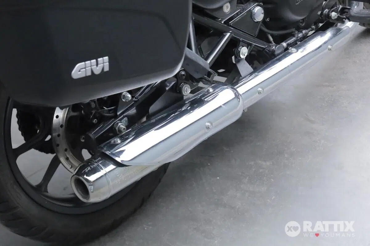 Royal Enfield Meteor 350 (2021 - 26) (7)