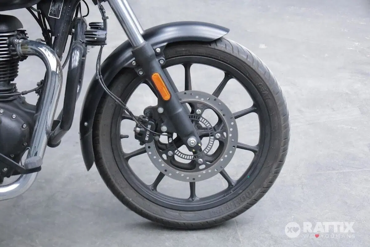 Royal Enfield Meteor 350 (2021 - 26) (9)