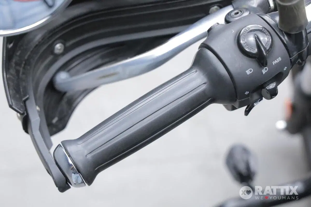 Royal Enfield Meteor 350 (2021 - 26) (11)