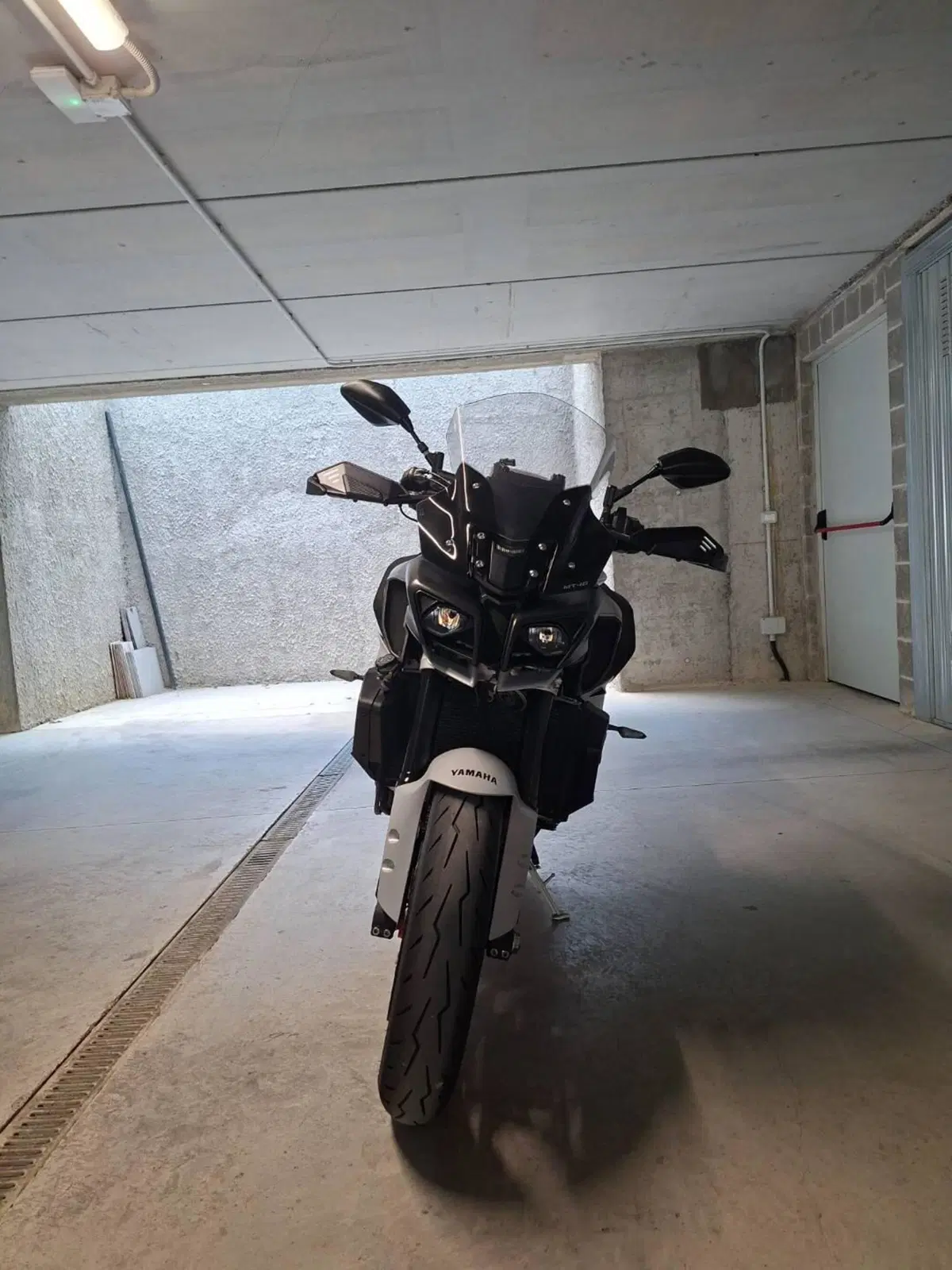 Yamaha MT-10 Tourer Edition (2017 - 20) (2)