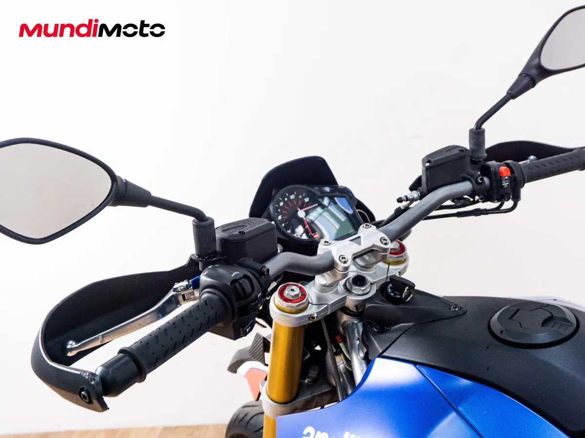 Aprilia Dorsoduro 750 ABS (2009 - 17) (11)