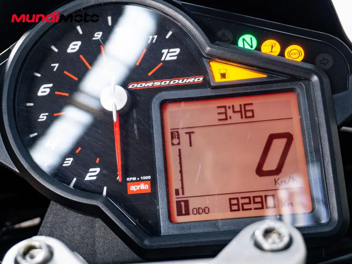 Aprilia Dorsoduro 750 ABS (2009 - 17) (12)