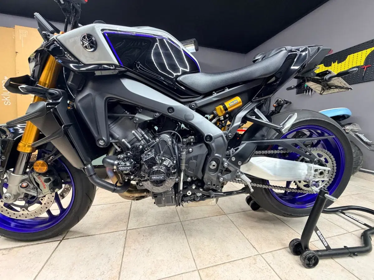 Yamaha MT-09 SP (2024 - 26) (2)