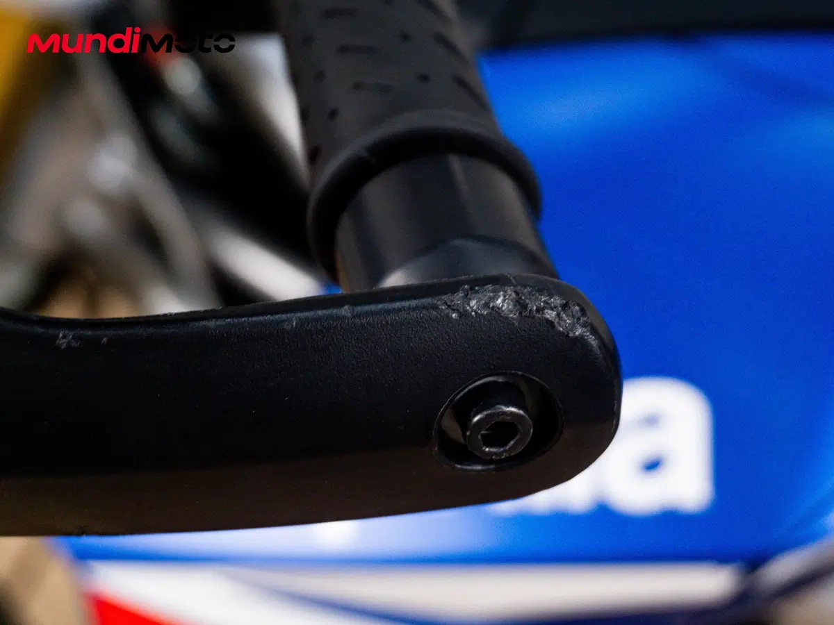 Aprilia Dorsoduro 750 ABS (2009 - 17) (13)