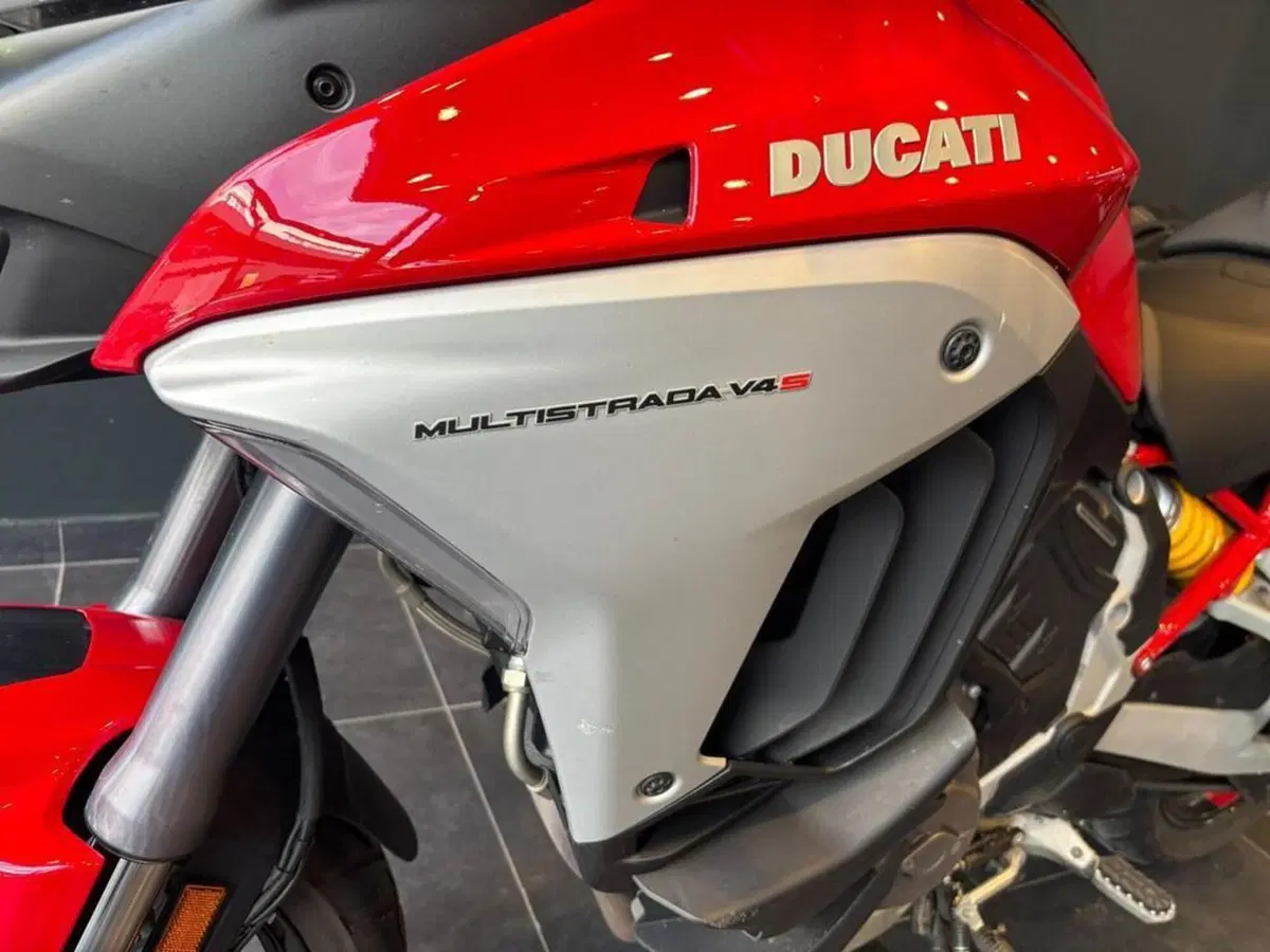 Ducati Multistrada V4 S (2021 - 24) (10)