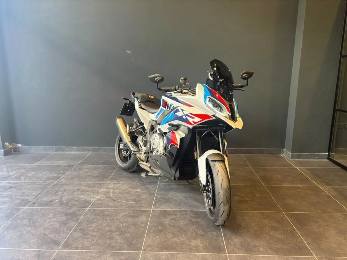 Bmw M 1000 XR (2024 - 27) (2)