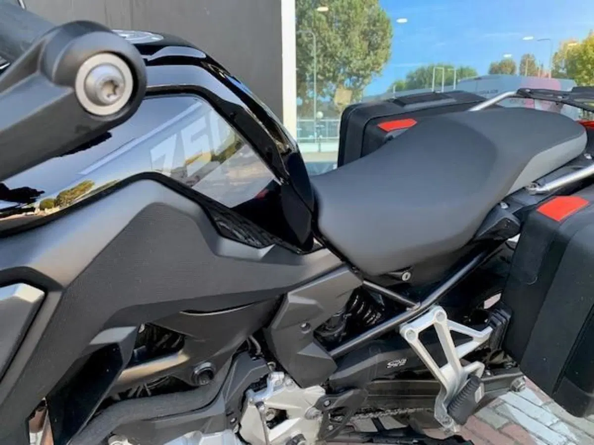 Bmw F 750 GS (2021 - 24) (4)