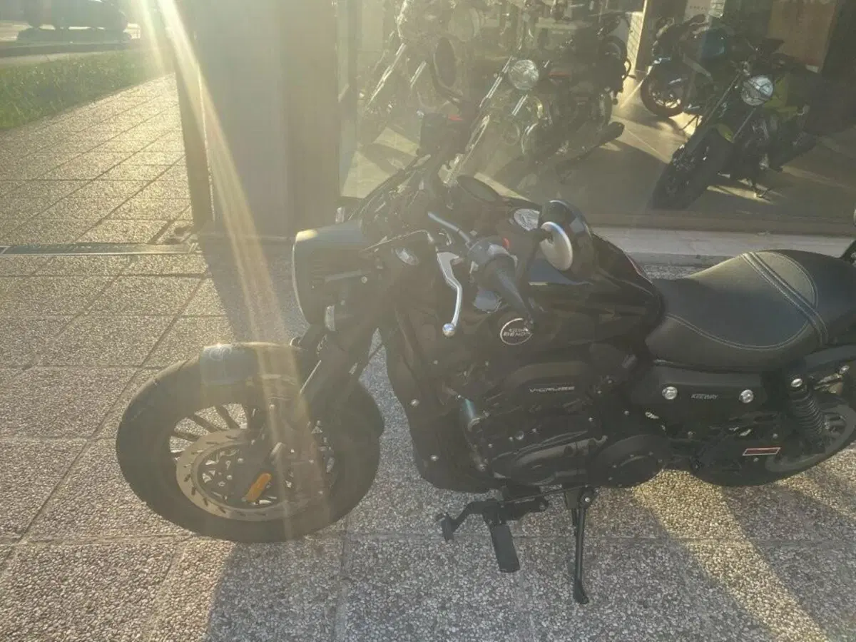 Keeway Motor V-Cruise 125 (2022 - 26) (2)