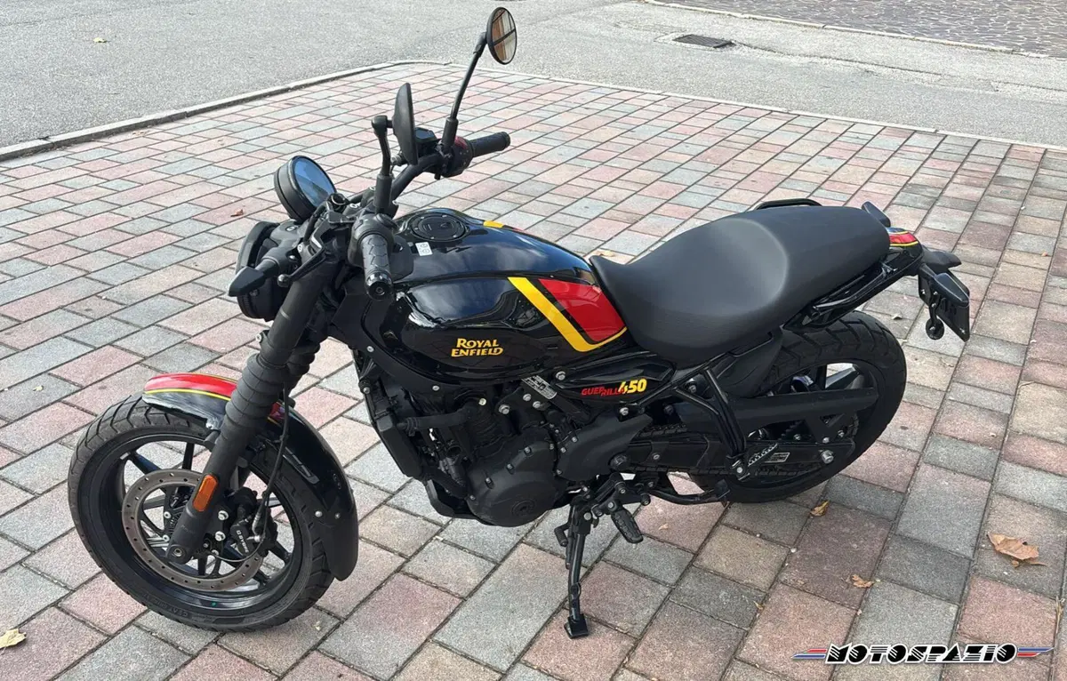 Royal Enfield Guerrilla 450 (2024 - 26) (2)