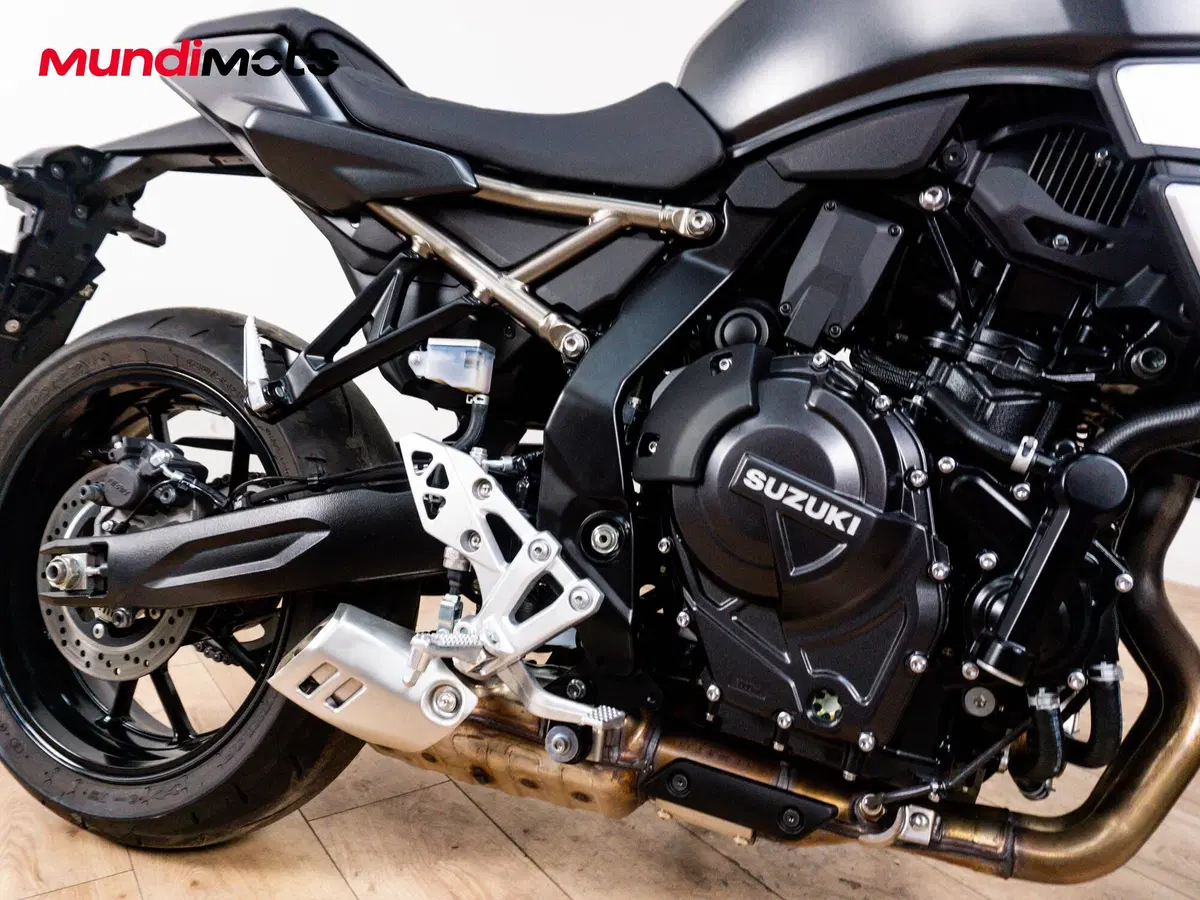 Suzuki GSX-8T (2025 - 26) (5)