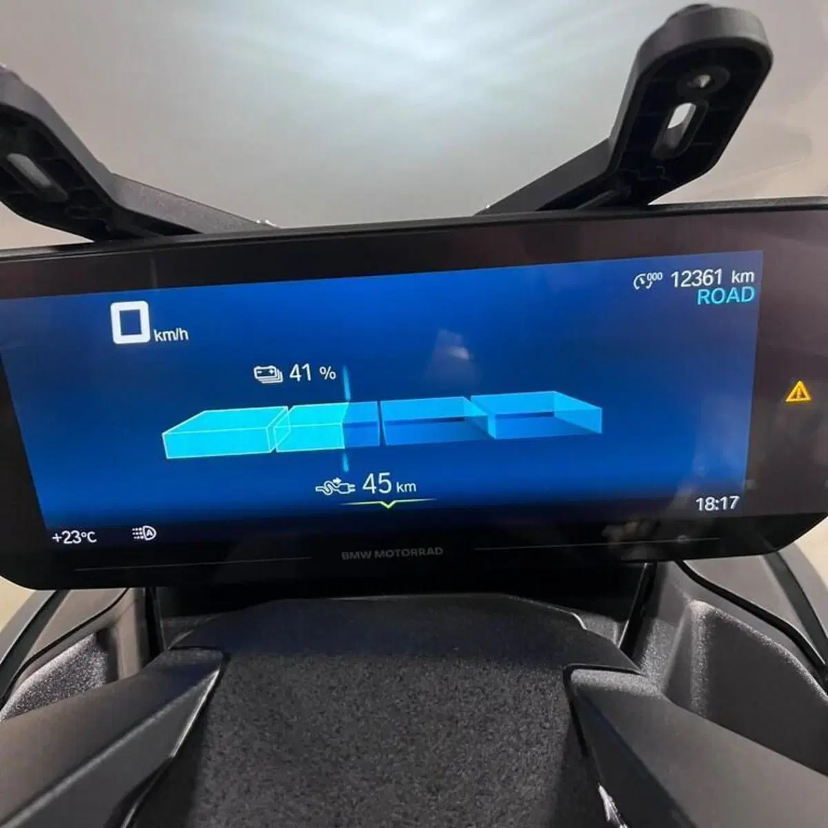 Bmw CE 04 (2021 - 25) (5)