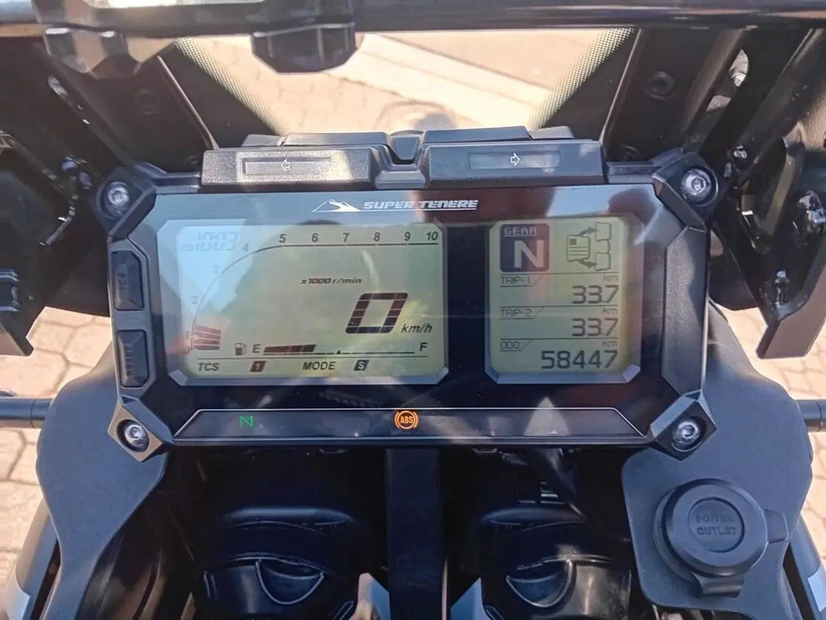 Yamaha XT1200Z Super Ténéré ABS (2017 - 20) (8)