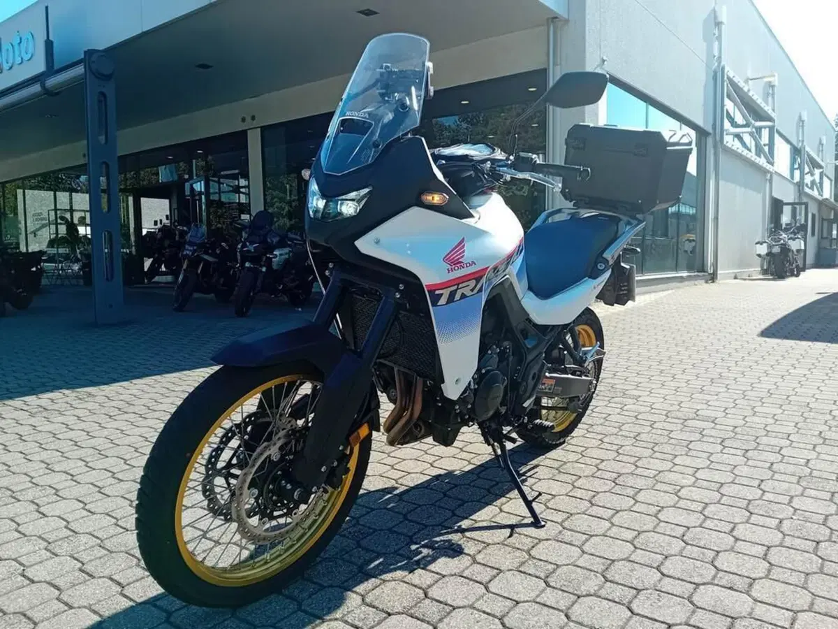 Honda Transalp XL750 (2026) (2)
