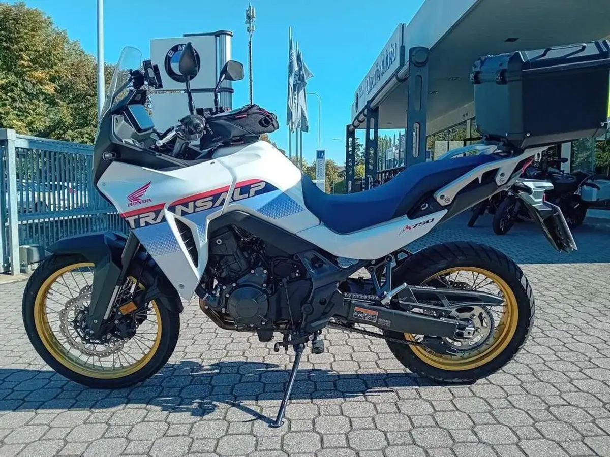 Honda Transalp XL750 (2026)