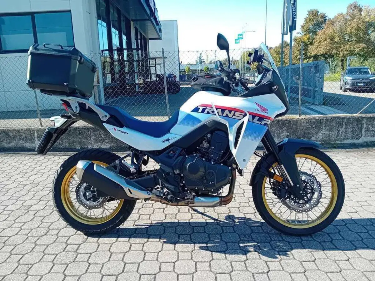 Honda Transalp XL750 (2026) (4)