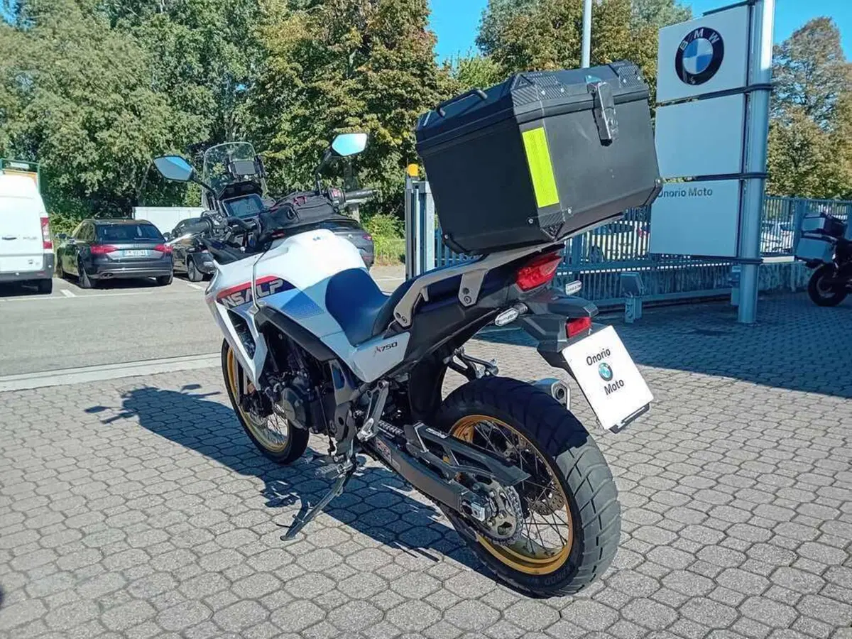 Honda Transalp XL750 (2026) (6)