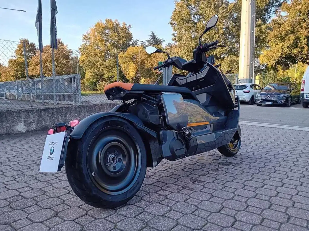 Bmw CE 04 (2021 - 25) (5)