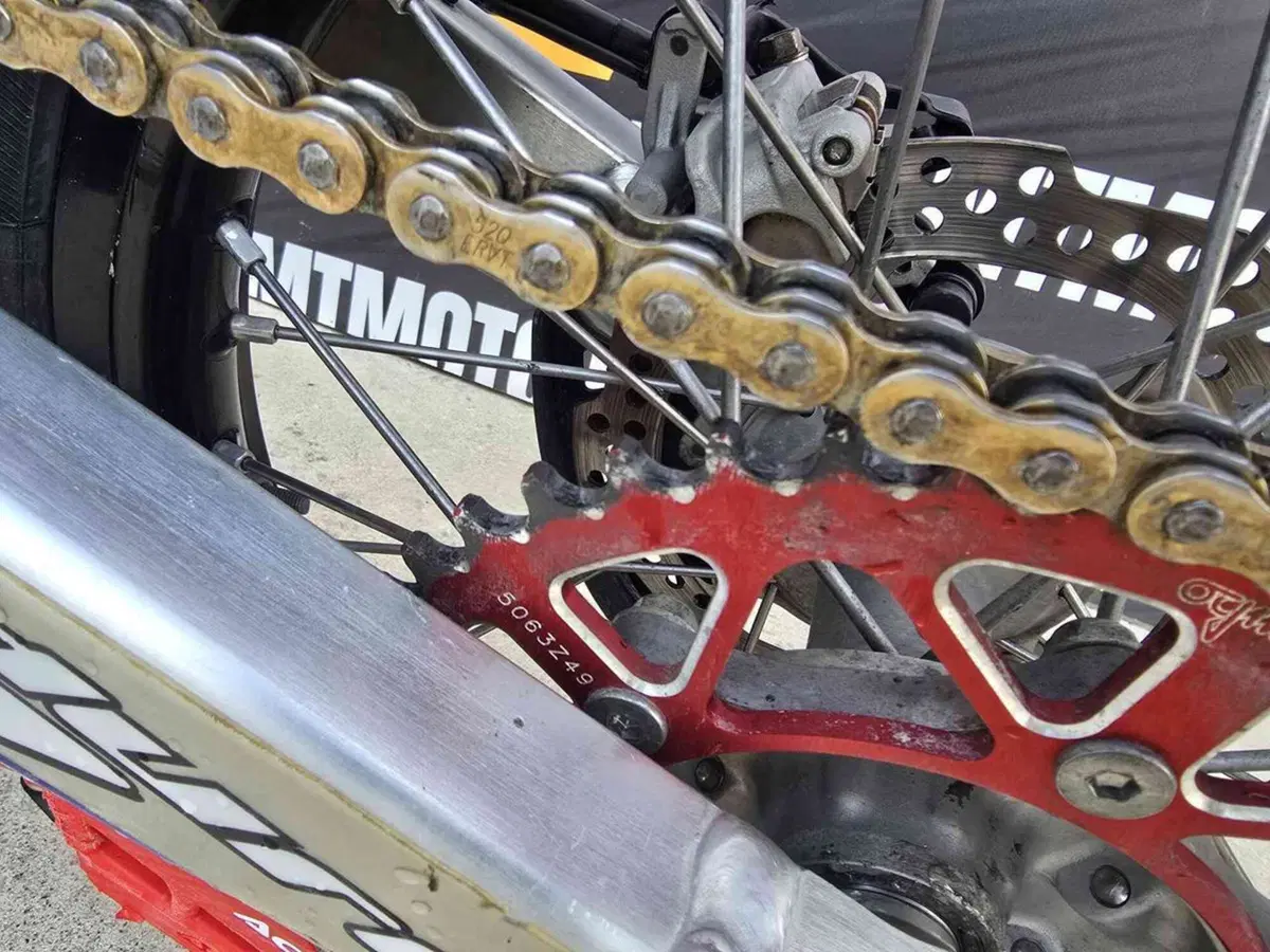 Honda CRF 300RX Enduro (2019) (14)