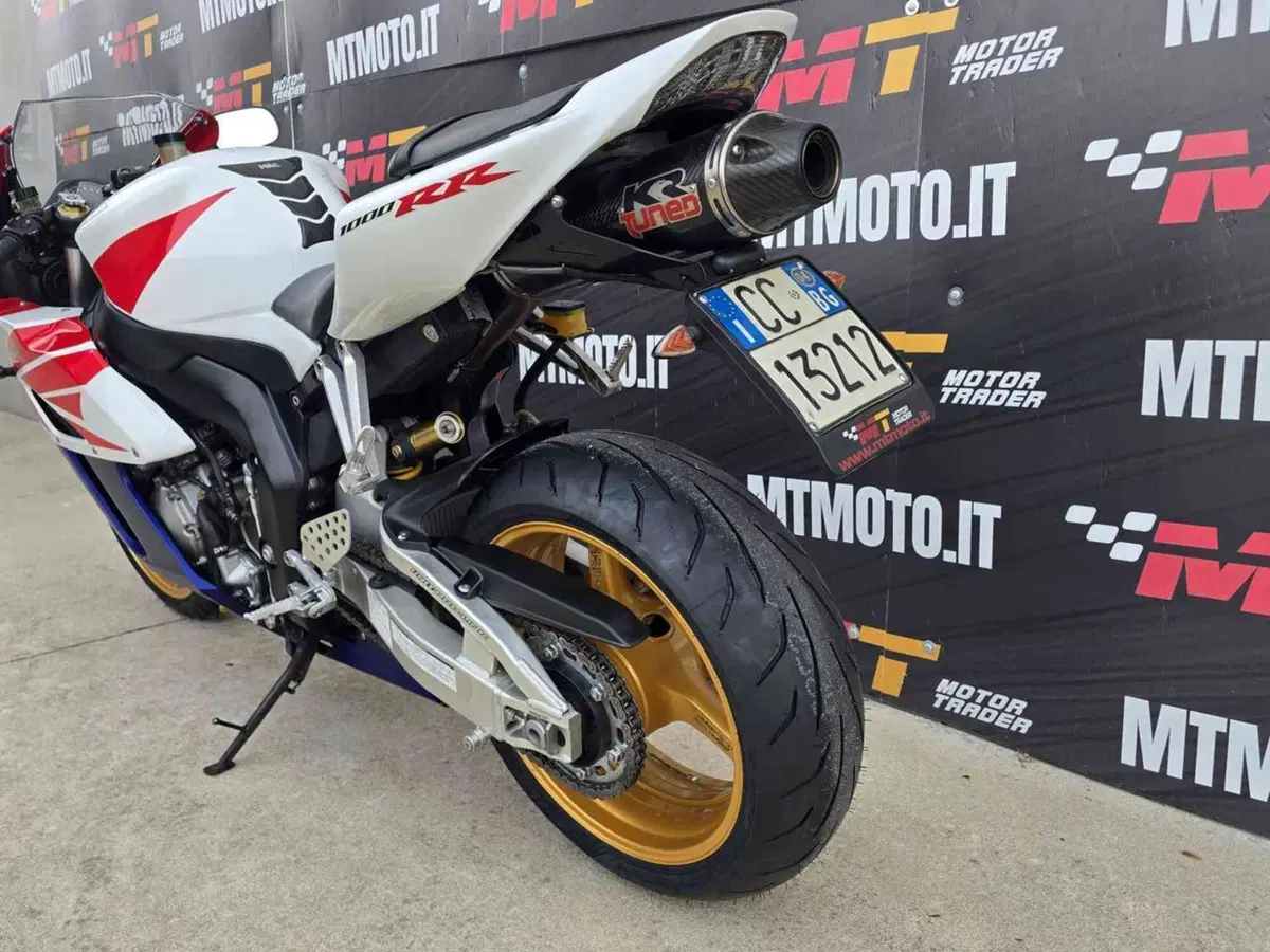 Honda CBR 1000 RR Fireblade (2004 - 05) (5)