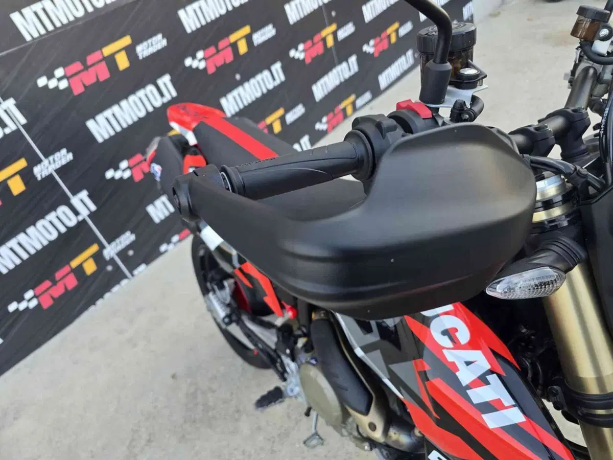 Ducati Hypermotard 698 Mono RVE (2024 - 26) (20)