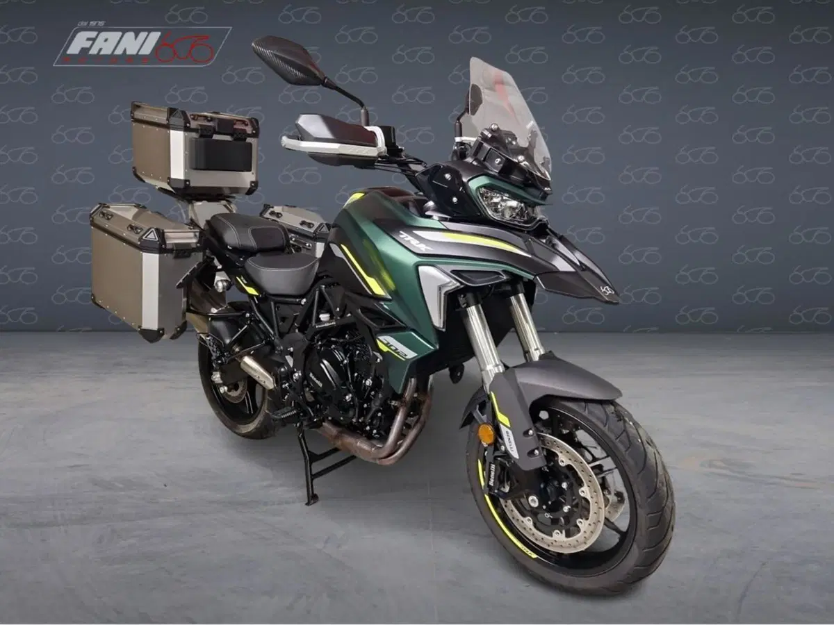 Benelli TRK 702 (2023 - 25) (3)