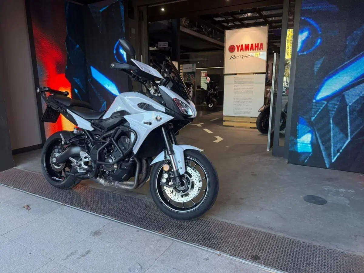 Yamaha Tracer 900 ABS (2017 - 18) (3)