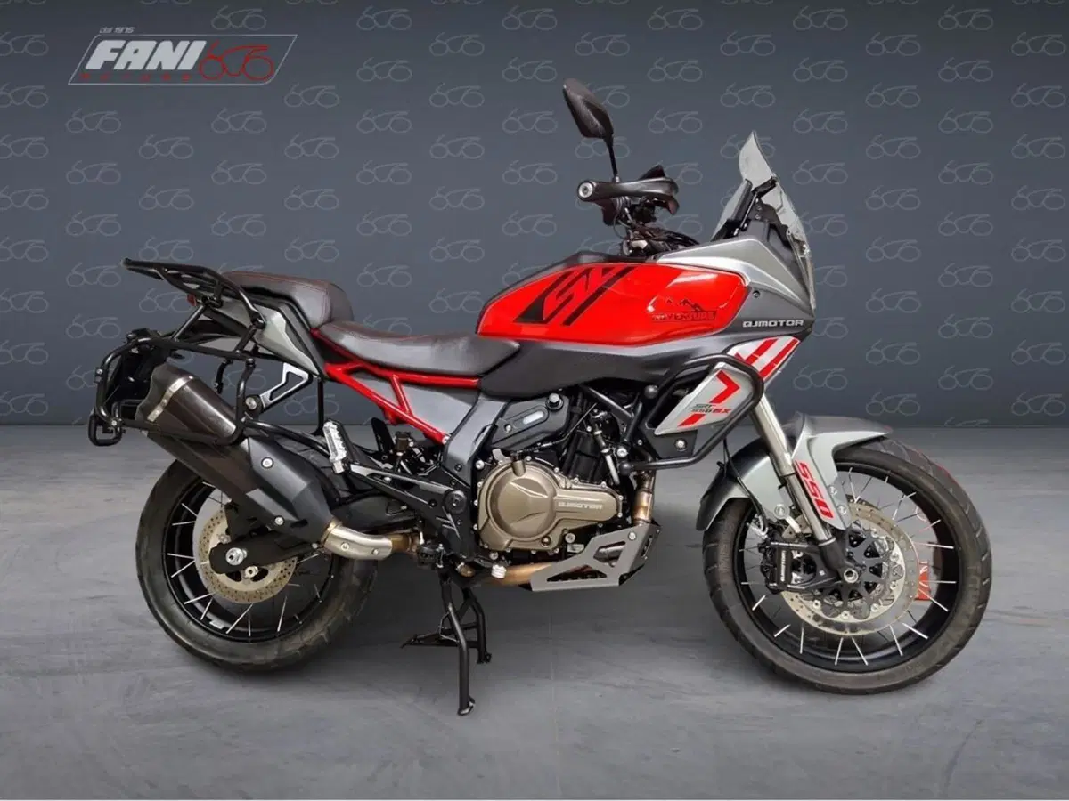 QJ Motor SRT 550 SX (2024)