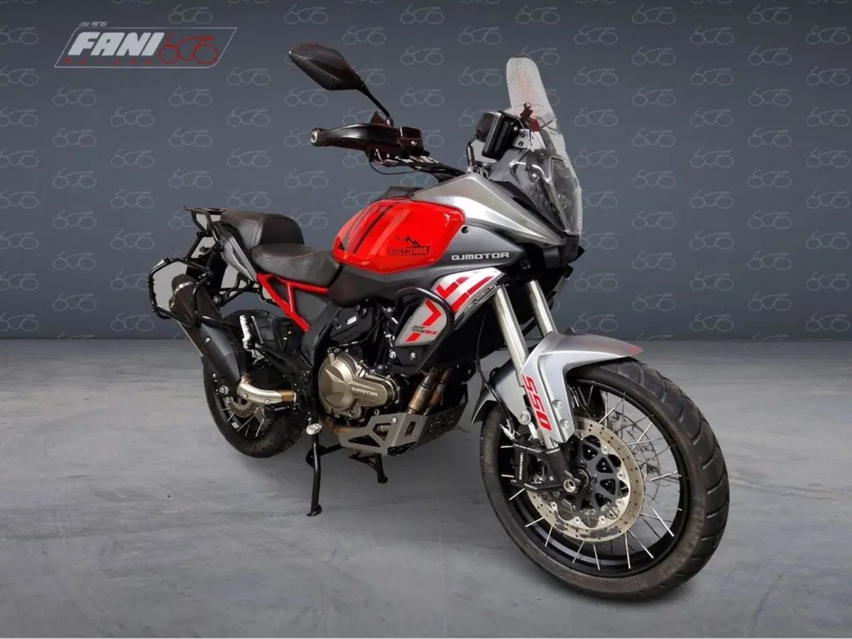 QJ Motor SRT 550 SX (2024) (8)