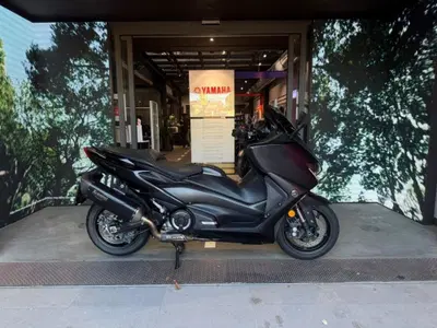 Yamaha T-Max 560 (2020 - 21) usata
