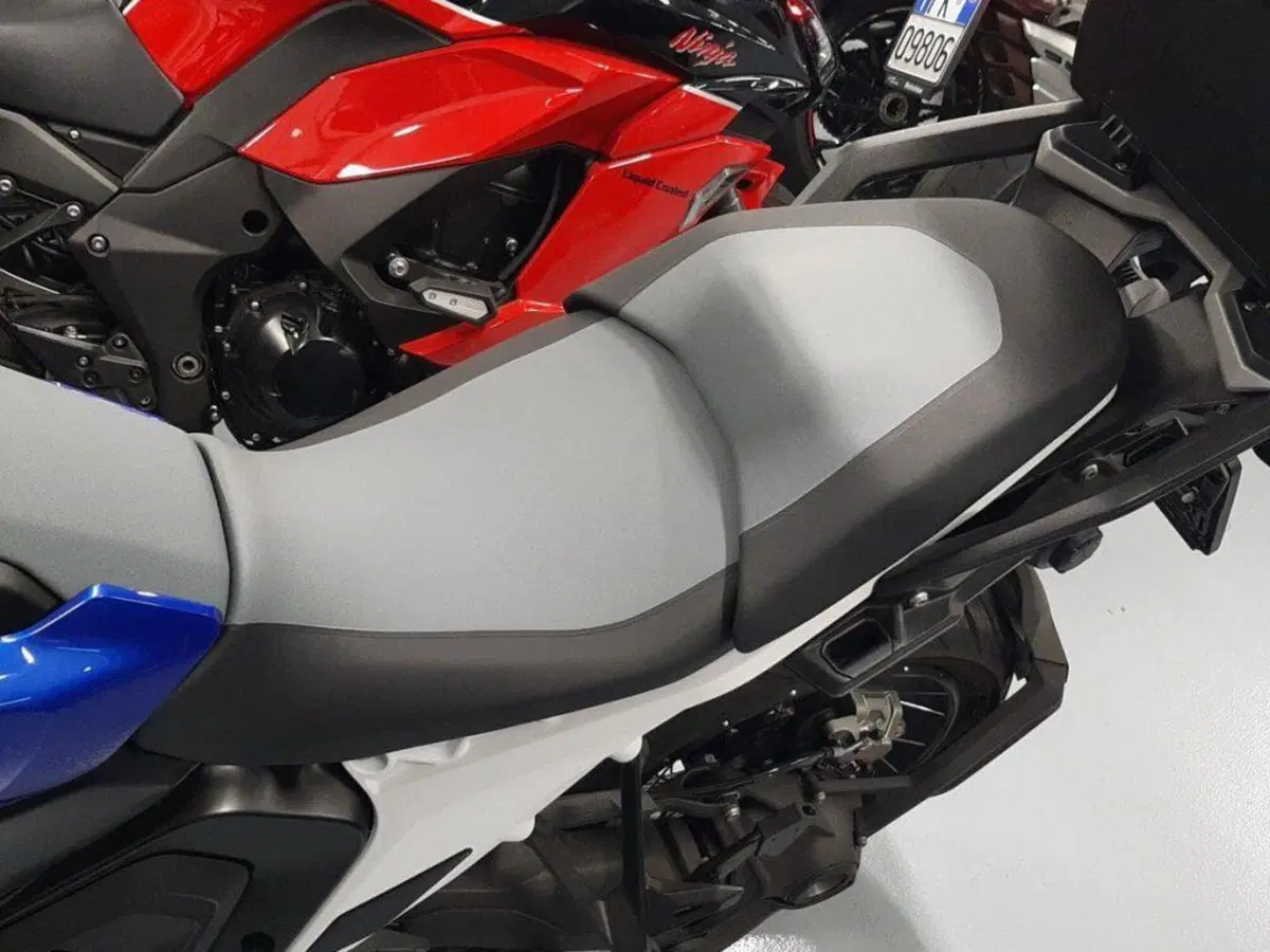 Bmw R 1300 GS Trophy (2023 - 26) (5)