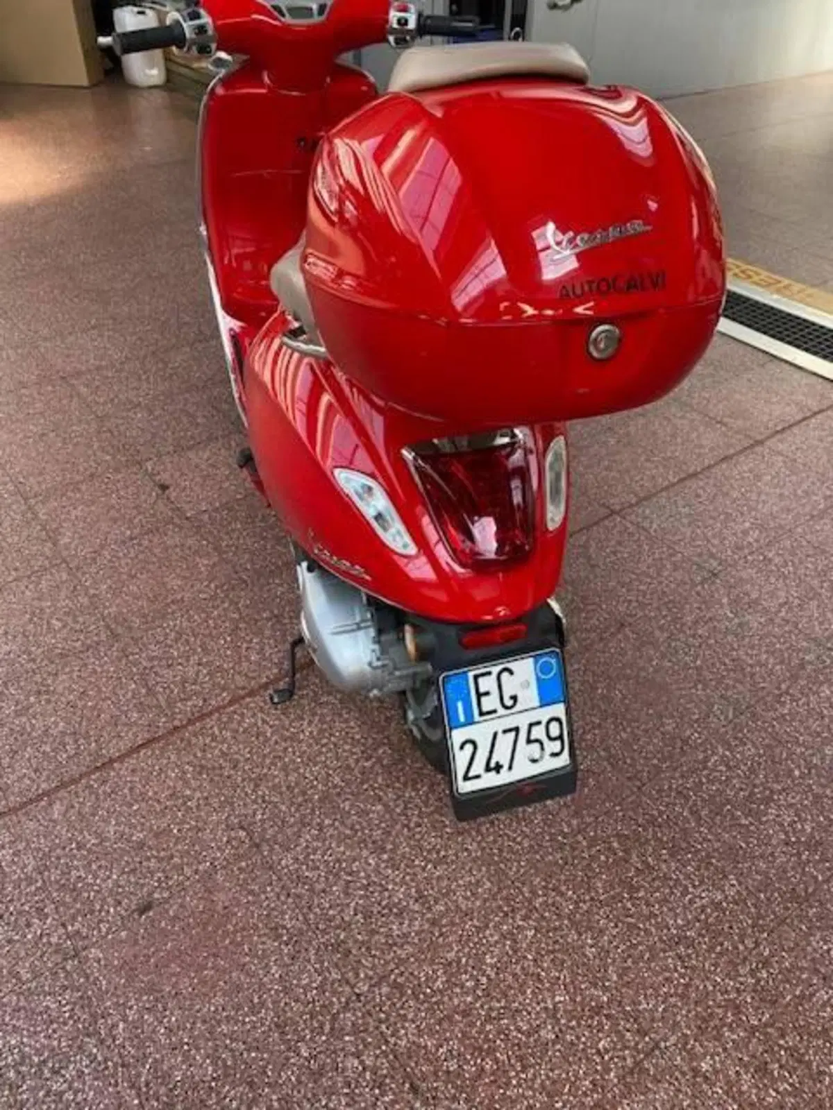 Vespa Primavera 150 3V ie ABS (2016) (3)