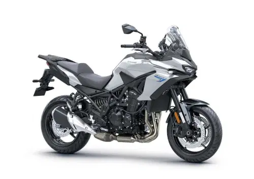 Kawasaki Versys 900 (2027)