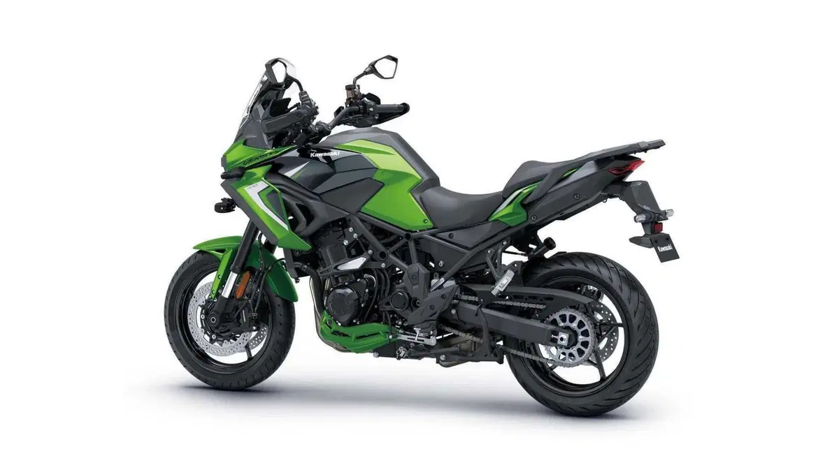 Kawasaki Versys 900 Versys 900 SE (2027) (4)