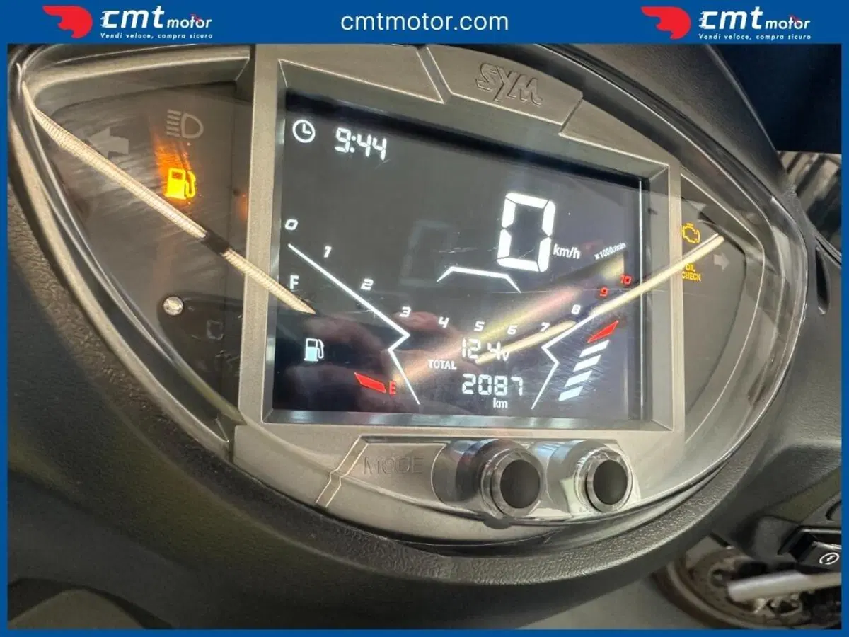 Sym Symphony 125 SR (2026) (5)