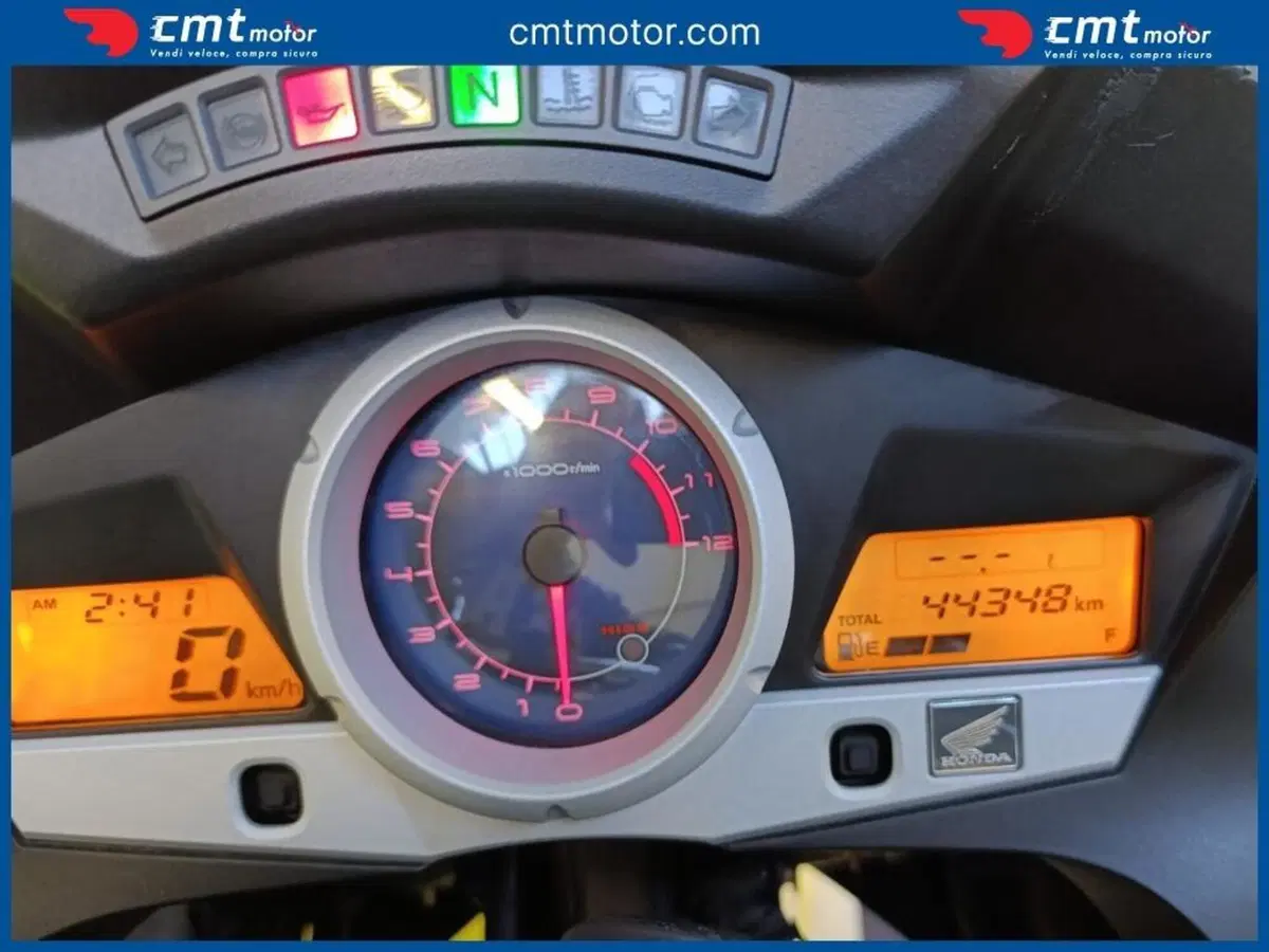 Honda CBF 1000 F (2010 - 13) (5)