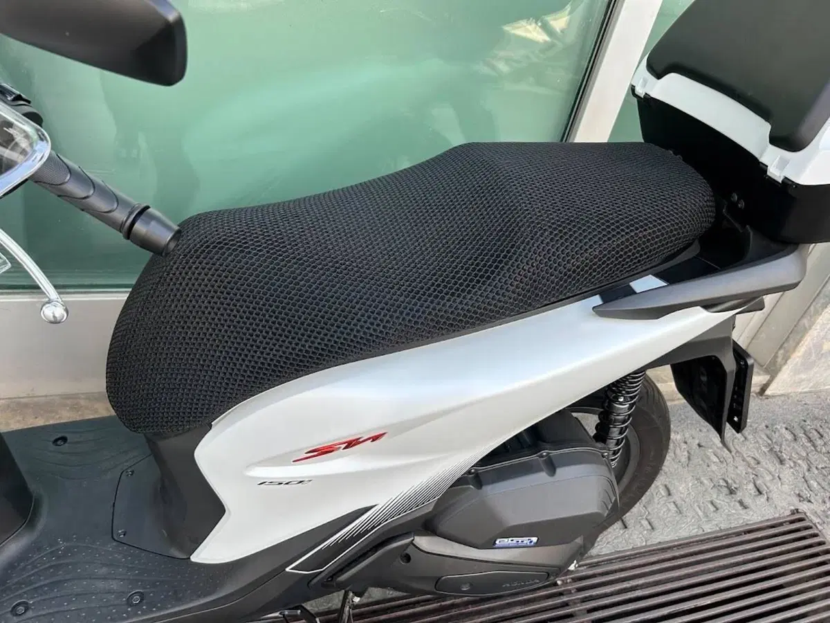 Honda SH 150i Sport (2024 - 25) (3)