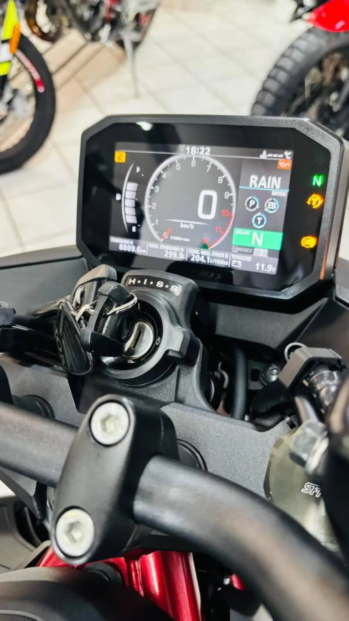 Honda CB 750 Hornet (2023 - 24) (6)