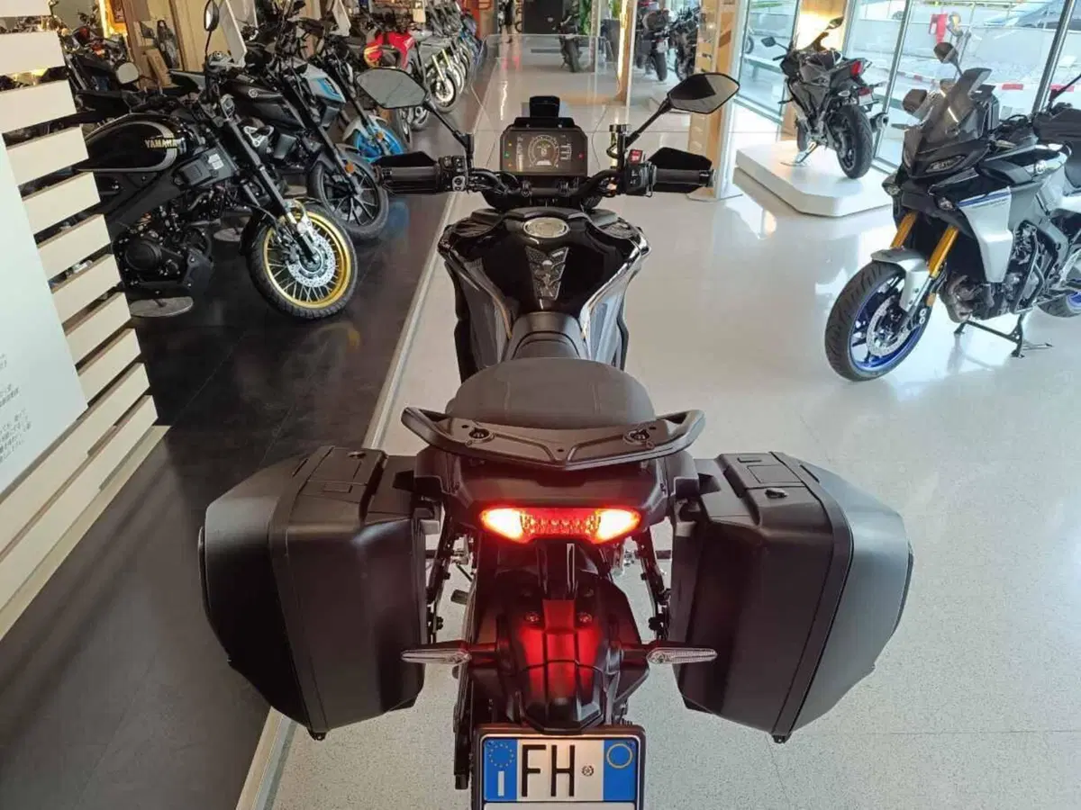 Yamaha Tracer 9 GT+ (2023 - 24) (3)