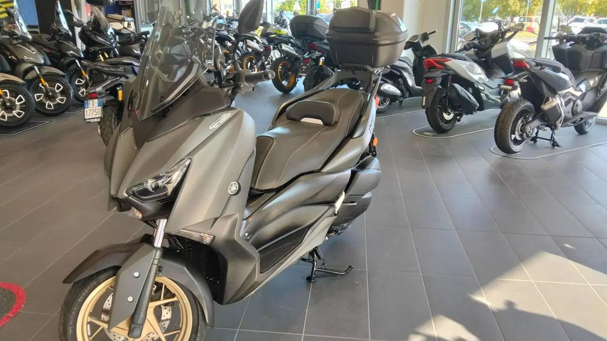 Yamaha X-Max 300 Tech Max (2020)