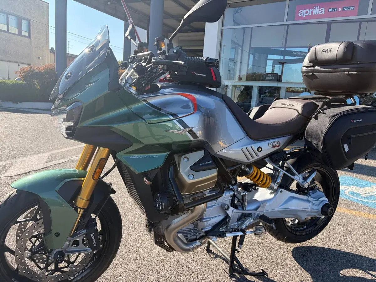 Moto Guzzi V100 Mandello S (2022 - 24) (15)