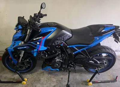 Suzuki GSX-8S Team Suzuki Edition (2024) usata