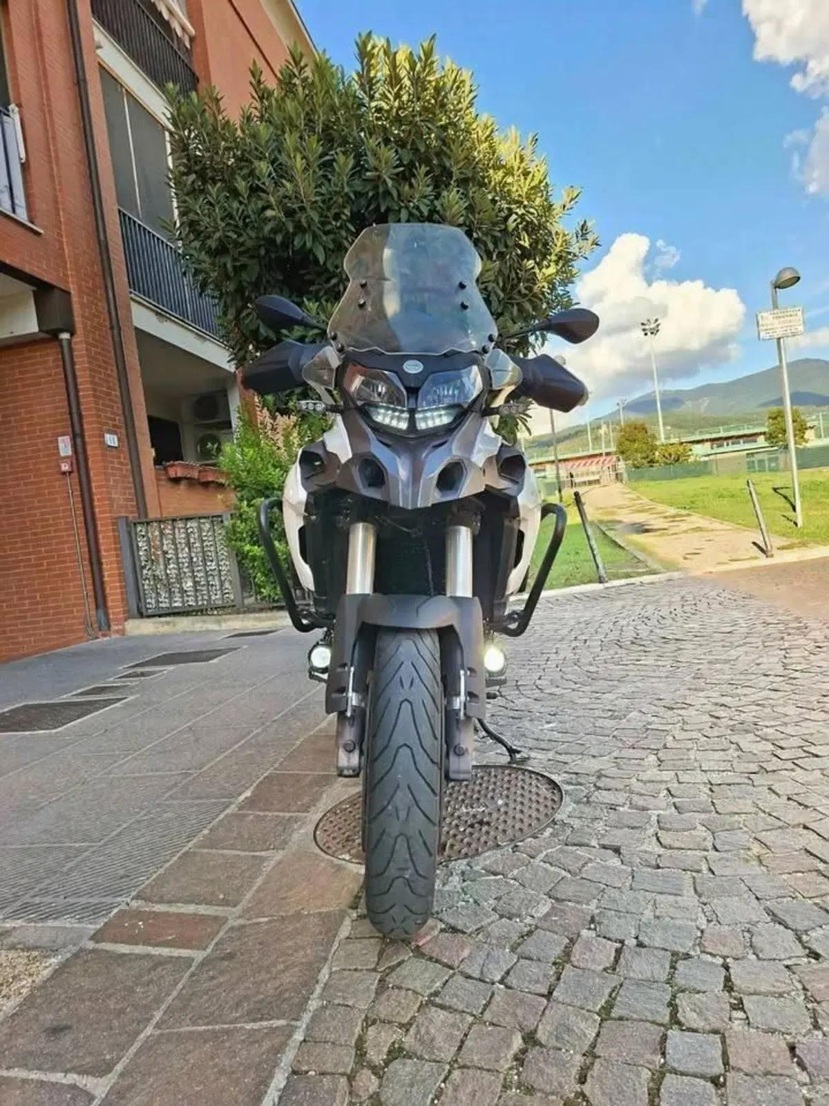 Benelli TRK 502 ABS (2017 - 20) (2)