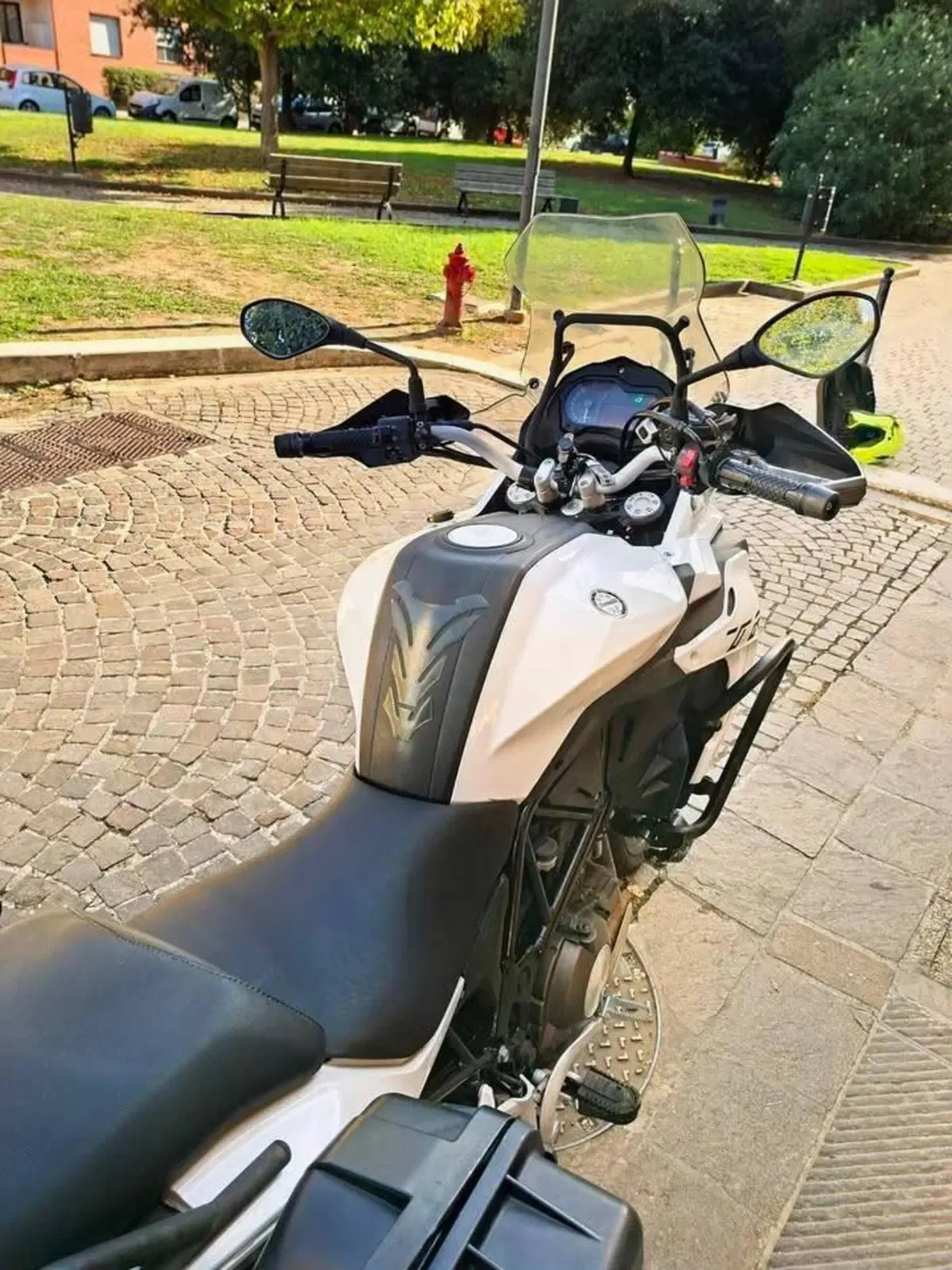 Benelli TRK 502 ABS (2017 - 20) (7)