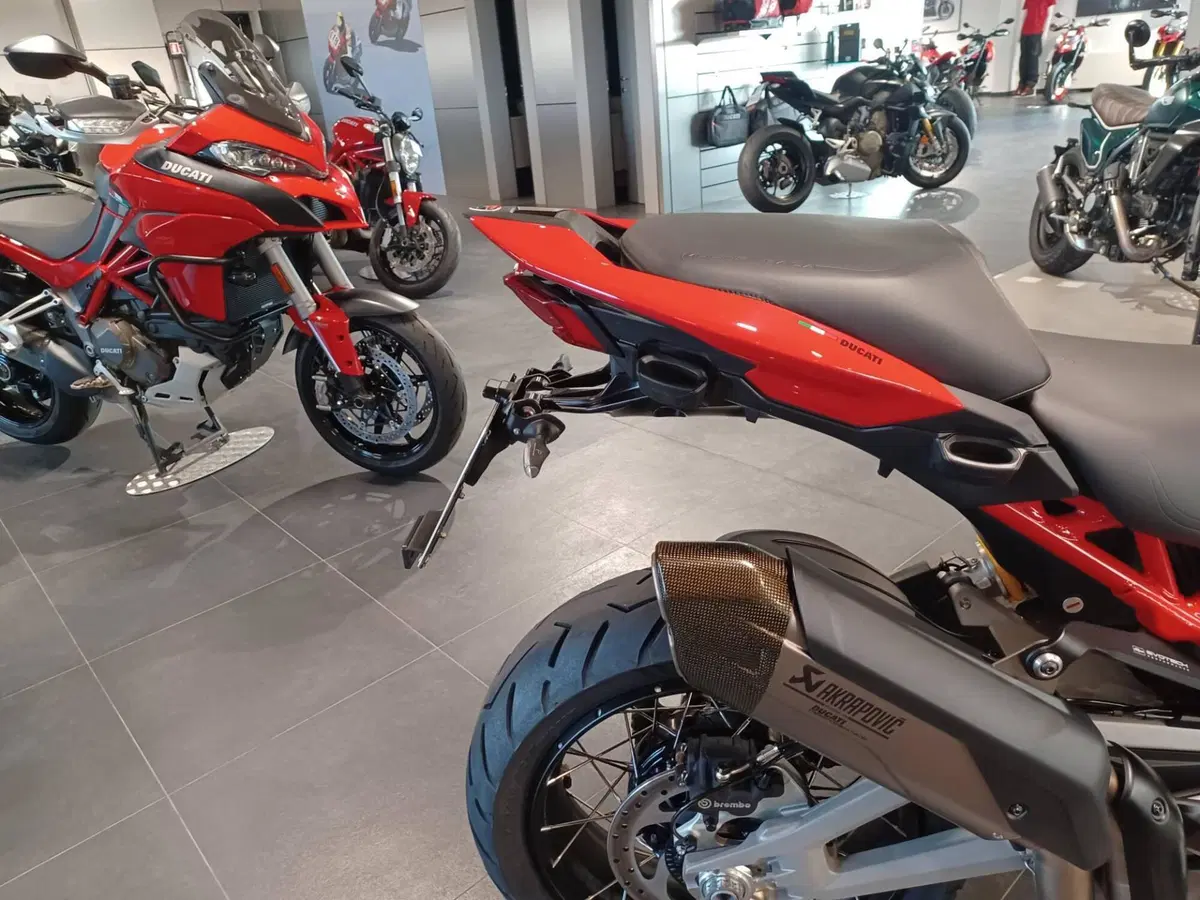 Ducati Multistrada V4 S (2021 - 24) (4)