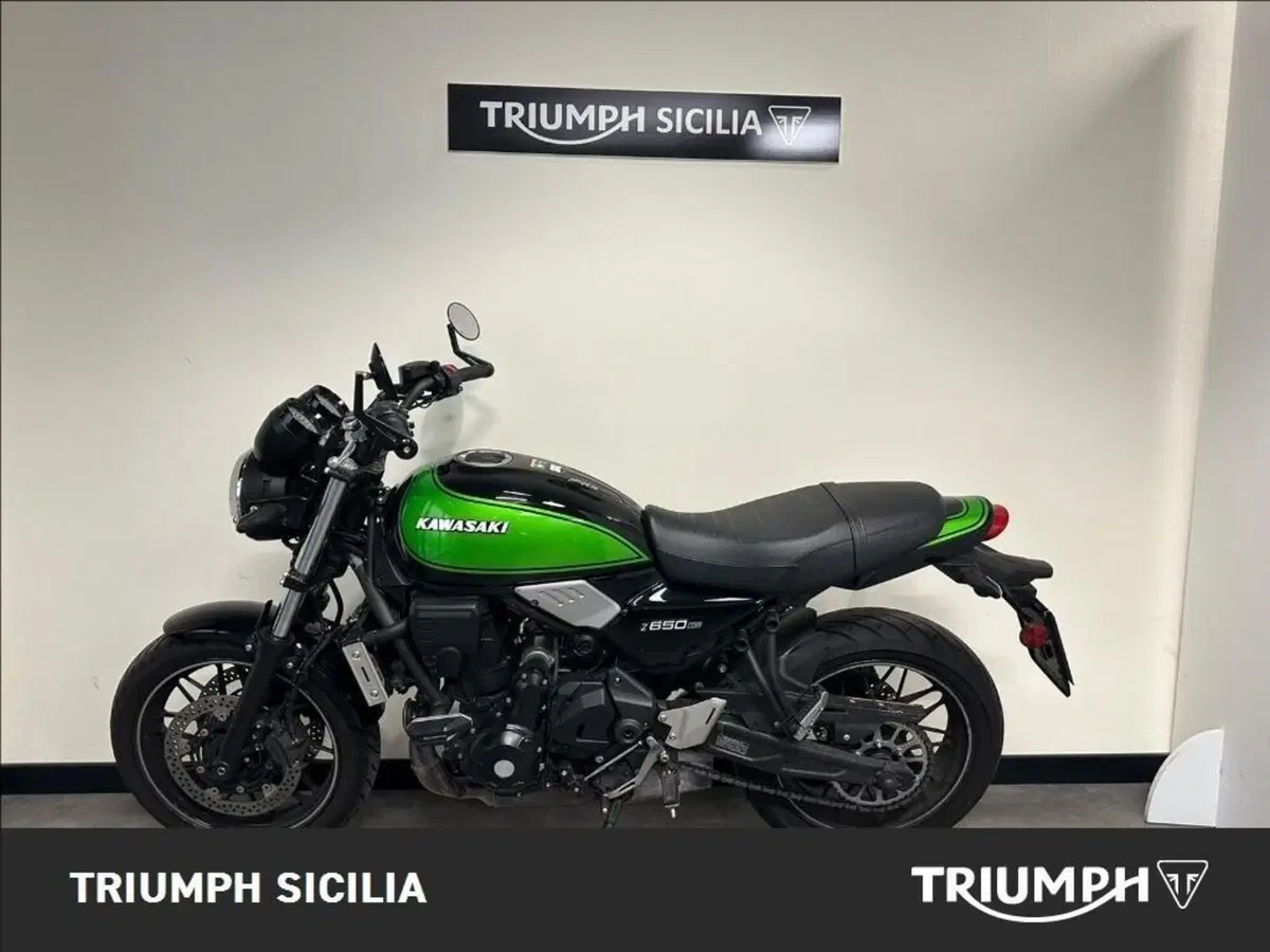 Kawasaki Z 650 RS (2022 - 24) (4)