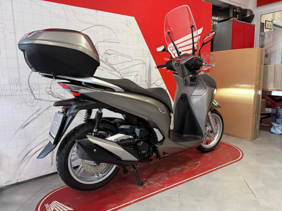 Honda SH 350 (2021 - 24) (5)