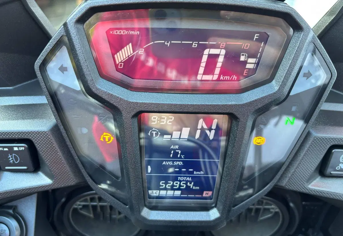 Honda Africa Twin CRF 1000L (2016 - 17) (3)