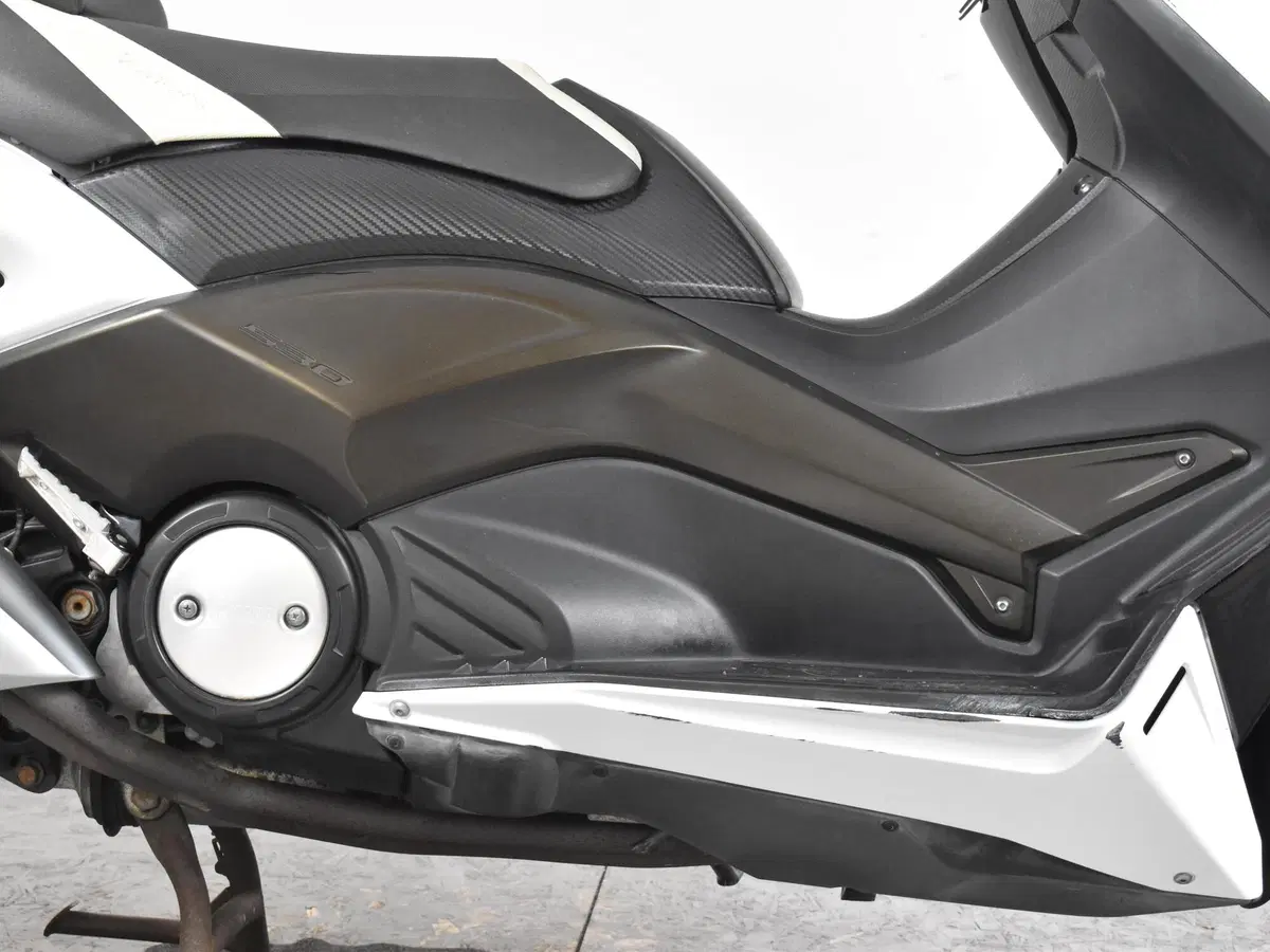 Yamaha T-Max 530 (2012 - 14) (8)