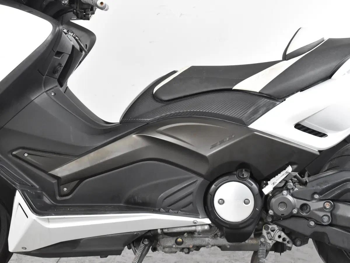 Yamaha T-Max 530 (2012 - 14) (13)