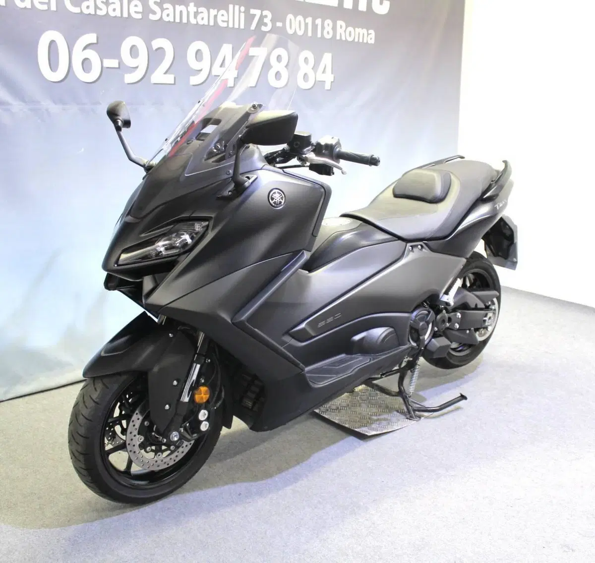 Yamaha T-Max 560 (2022 - 24) (12)